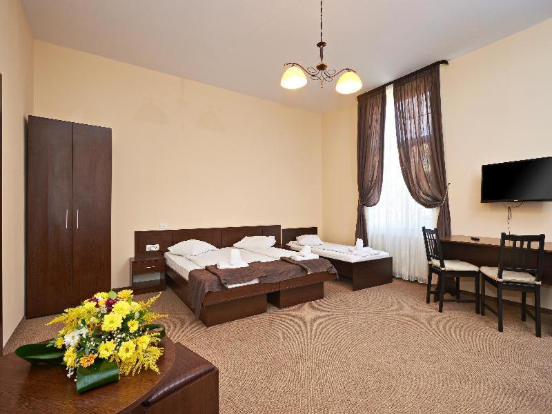 Residence Ambient Brassó Szoba fotó